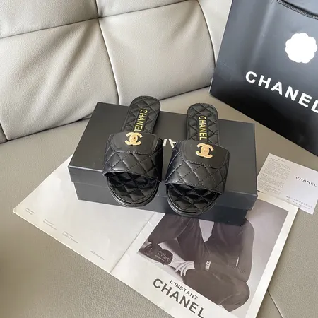 シャネル スリッパ