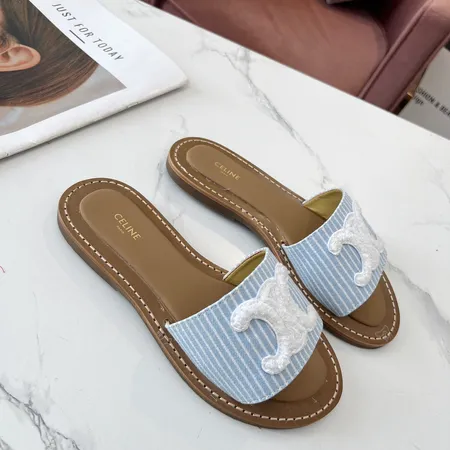 セリーヌ スリッパ