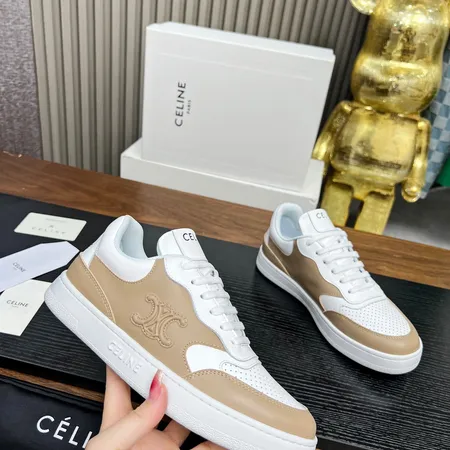 セリーヌ カジュアルシューズ