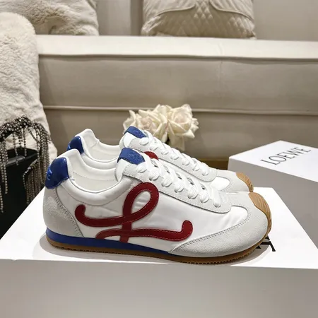 ロエベ カジュアルシューズ