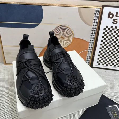 アルマーニ スニーカー