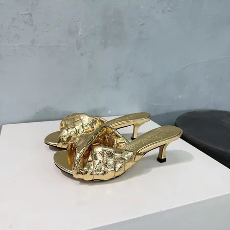 ボッテガ ヴェネタ スリッパ