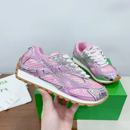 ボッテガ ヴェネタ カジュアルシューズ