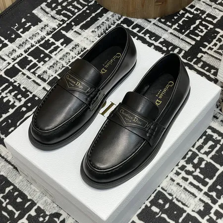 ディオール カジュアルシューズ