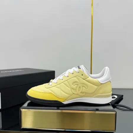 シャネル スニーカー