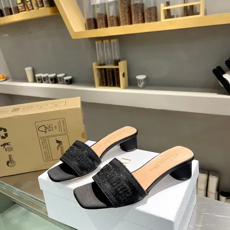 ディオール サンダル