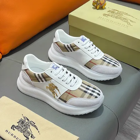 バーバリー ス スニーカー