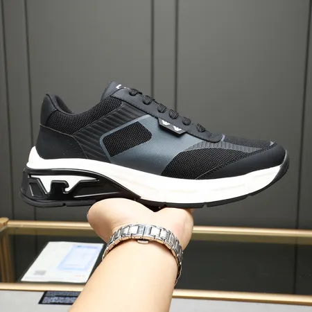 アルマーニ スニーカー