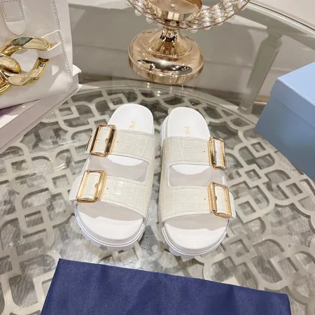プラダ スリッパ