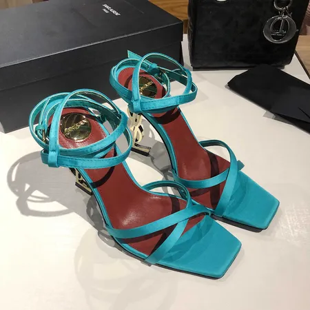 イブサンローラン サンダル