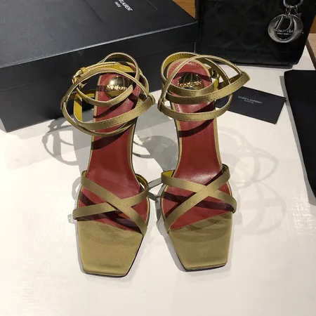 イブサンローラン サンダル