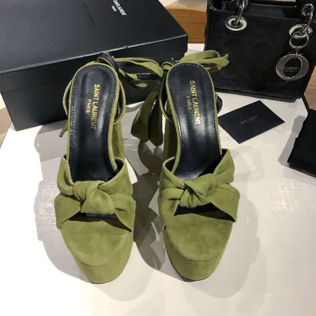 イブサンローラン サンダル