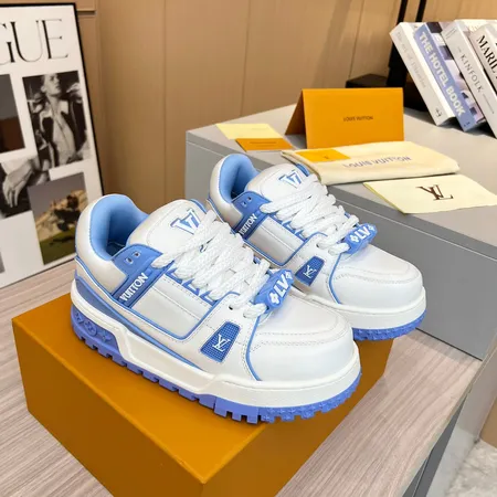 ルイヴィトン カジュアルシューズ