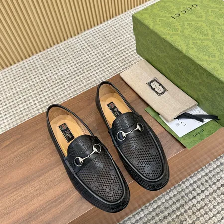 グッチ ビジネスシューズ