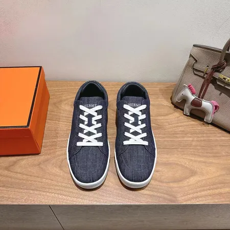 エルメス カジュアルシューズ