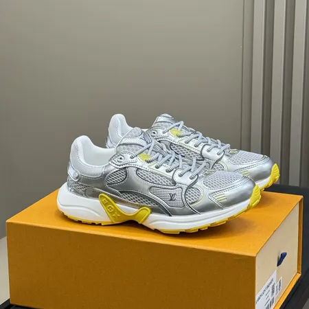 ルイヴィトン スニーカー