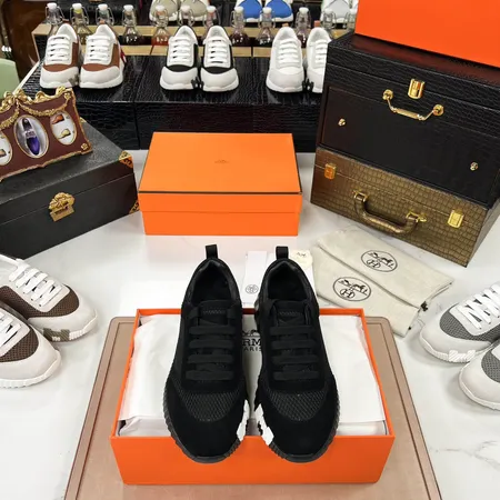 エルメス スニーカー