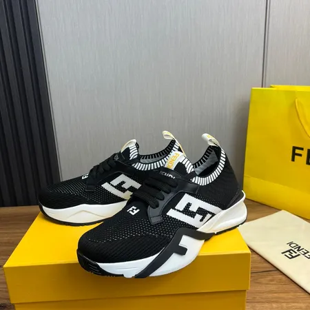フェンディ スニーカー