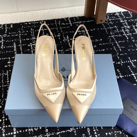 プラダ サンダル