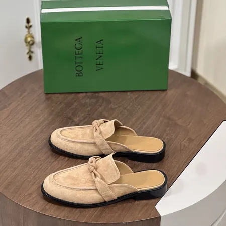 ボッテガ ヴェネタ スリッパ