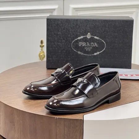 プラダ ビジネスシューズ