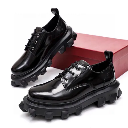 ヴァレンティノ ビジネスシューズ