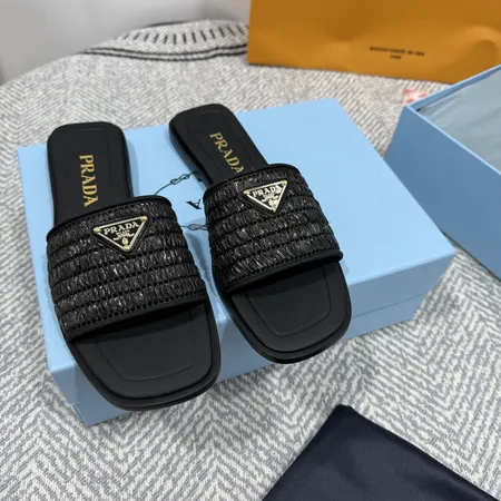 プラダ スリッパ