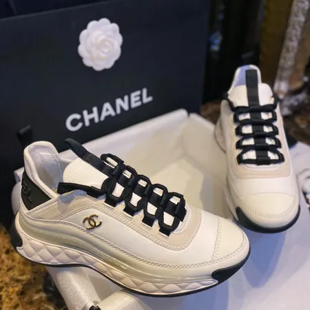 シャネル スニーカー