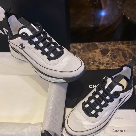 シャネル スニーカー