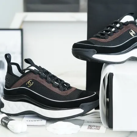 シャネル スニーカー