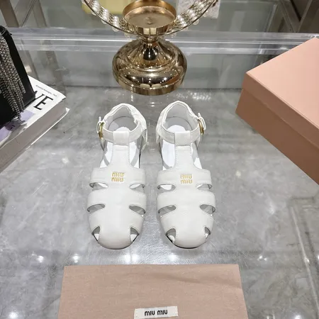 ミュウミュウ サンダル