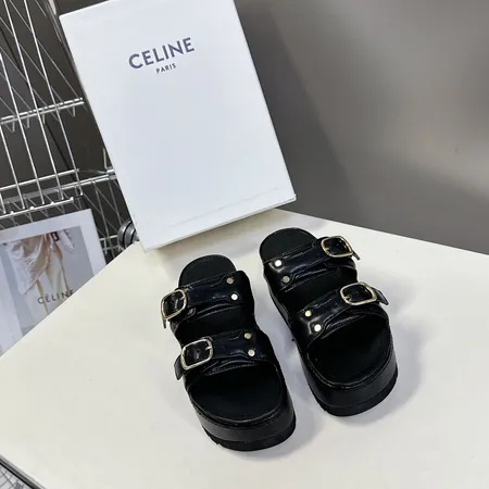 セリーヌ サンダル