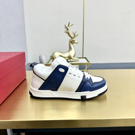 ヴァレンティノ カジュアルシューズ