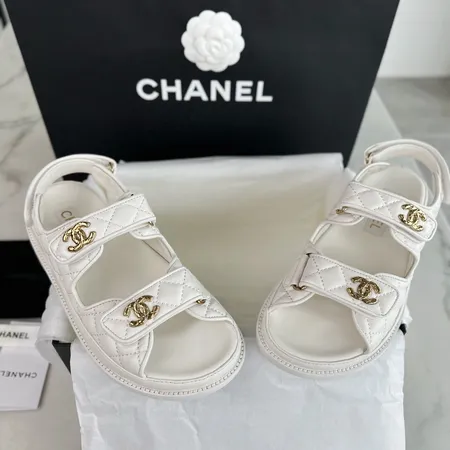 シャネル サンダル