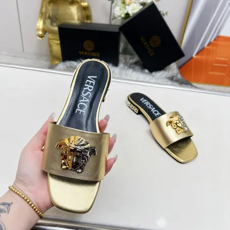 ヴェルサーチ スリッパ