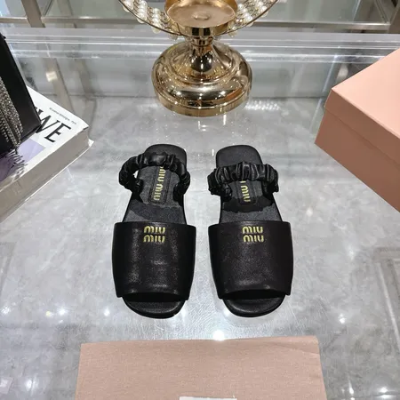 ミュウミュウ サンダル
