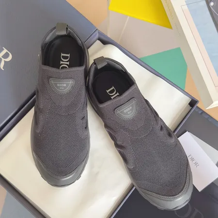 ディオール スニーカー