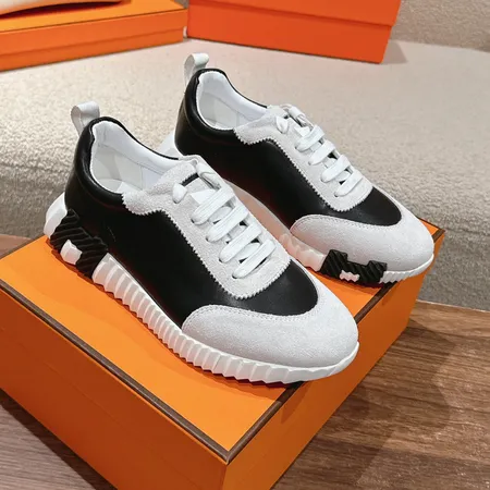 エルメス スニーカー