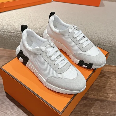 エルメス スニーカー