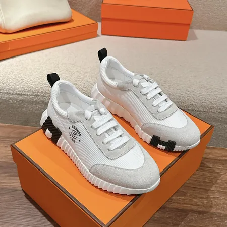 エルメス スニーカー