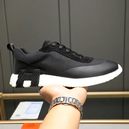 エルメス カジュアルシューズ