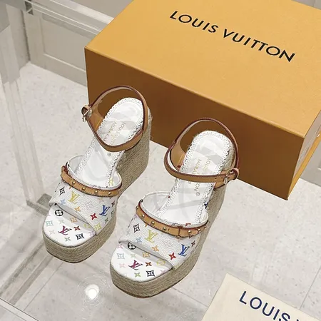 ルイヴィトン サンダル