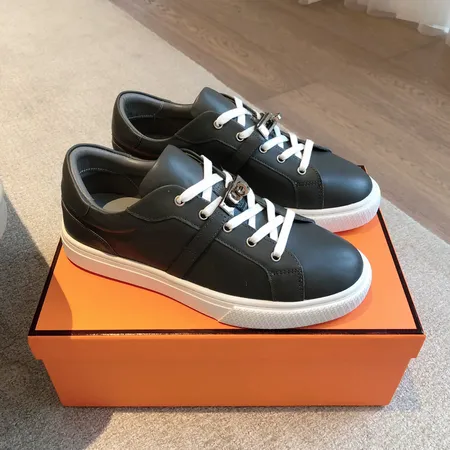 エルメス カジュアルシューズ