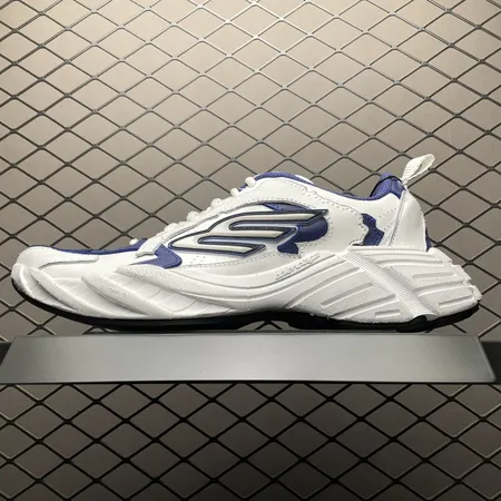 バレンシアガ スニーカー