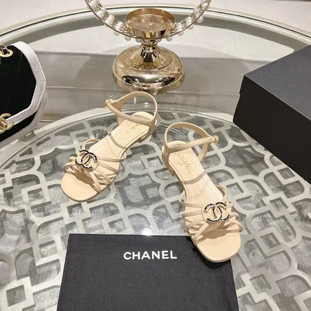 シャネル サンダル