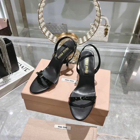 ミュウミュウ サンダル