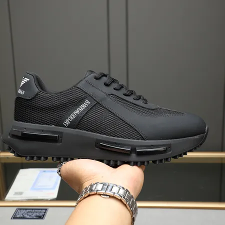 アルマーニ スニーカー