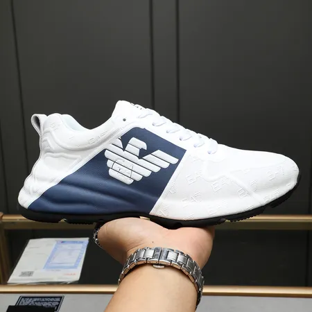 アルマーニ スニーカー