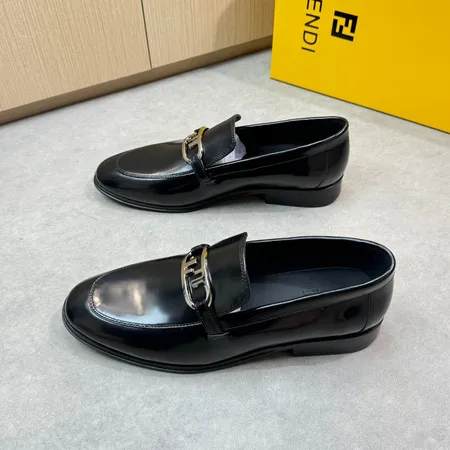 フェンディ ビジネスシューズ