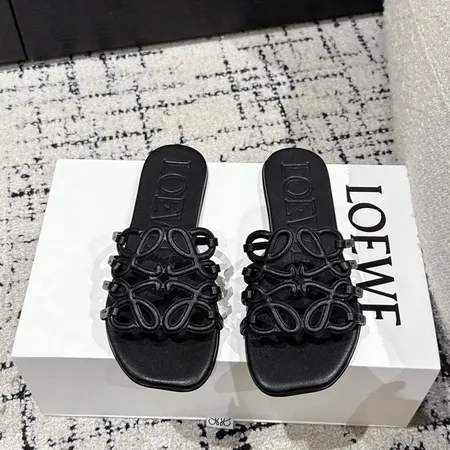 ロエベ スリッパ